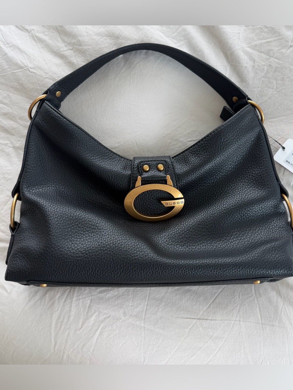 GUESS Camden medium shoulder bag